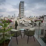 Emilia Tlv
