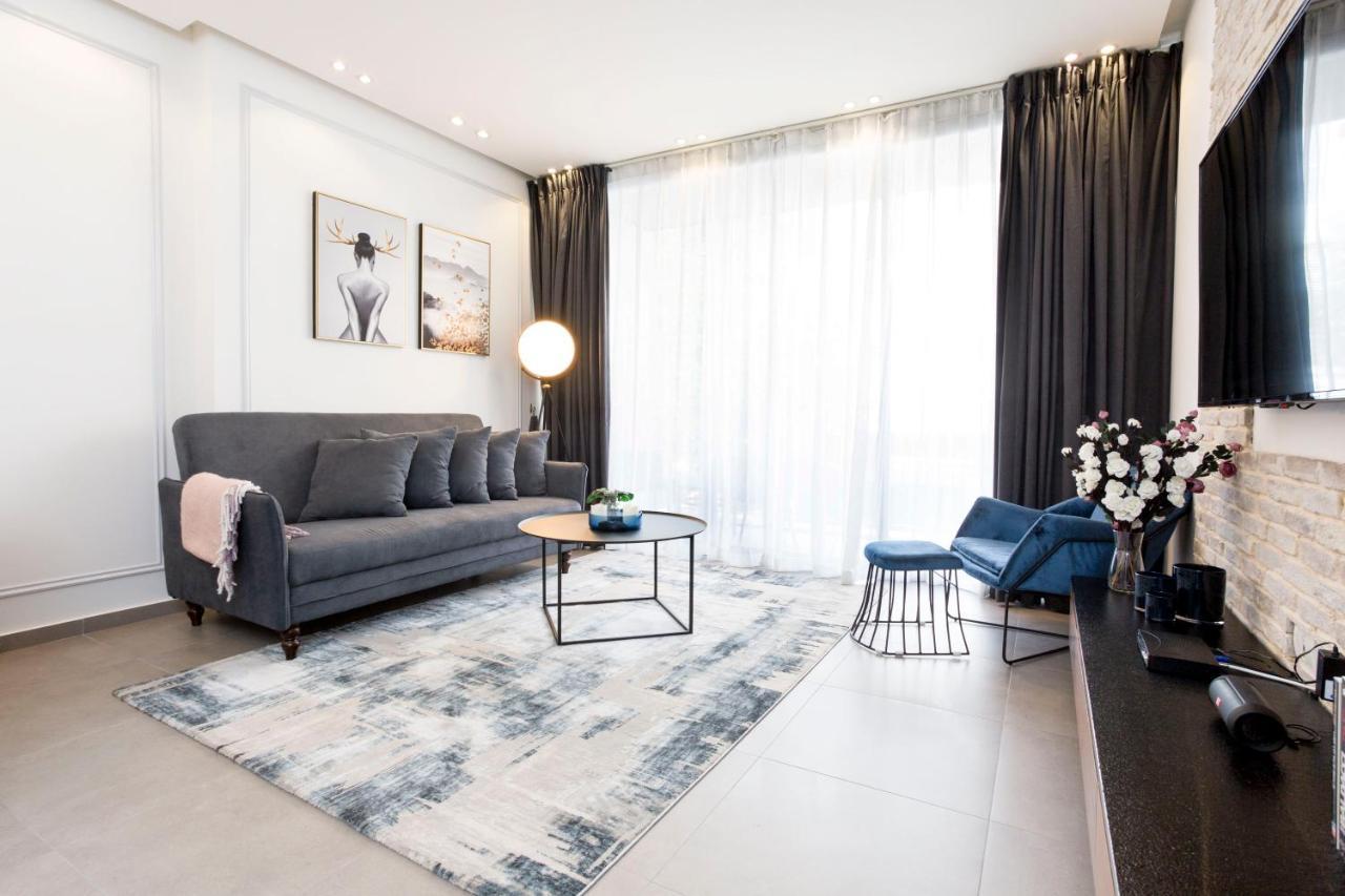 Emilia Tlv Aparthotel Tel Aviv